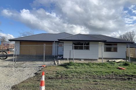 Photo of property in 8 Carters Road, Aranui, Christchurch, 8061