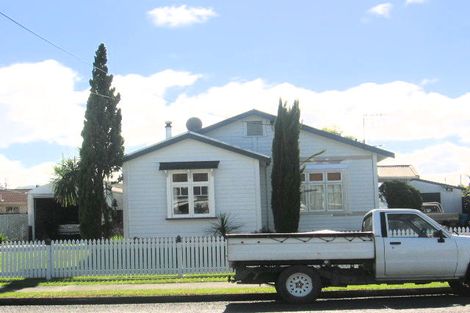 Photo of property in 8 Dinniss Avenue, Regent, Whangarei, 0112