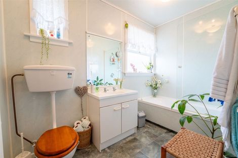 Photo of property in 1 Kent Street, Oamaru North, Oamaru, 9400