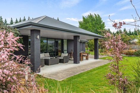 Photo of property in 32 Mill Grove, Clareville, Carterton, 5713