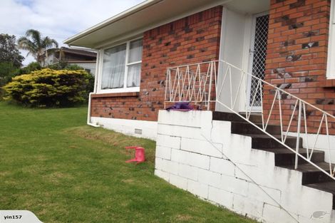 Photo of property in 2/18 Anne Road, Hillcrest, Auckland, 0627