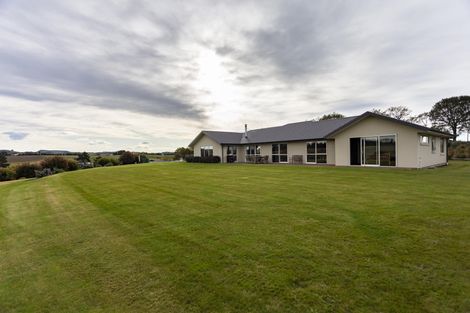 Photo of property in 28 Rooneys Road, Weston, Oamaru, 9491