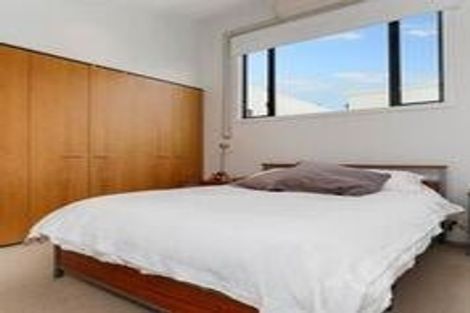 Photo of property in Latitude 37 East Apartments, 2l/20 Pakenham Street East, Auckland Central, Auckland, 1010