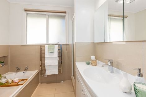 Photo of property in 58 Ernest Street, Ranui, Porirua, 5024