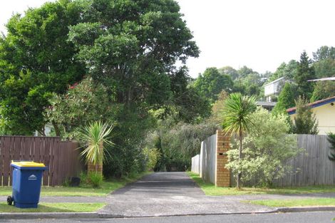 Photo of property in 1/18 Scarlock Avenue, Browns Bay, Auckland, 0630