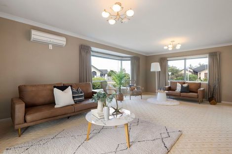 Photo of property in 28 The Esplanade, Huntington, Hamilton, 3210