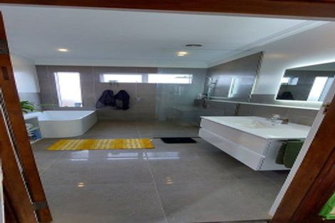 Photo of property in 75 Charlotte Street, Balclutha, 9230