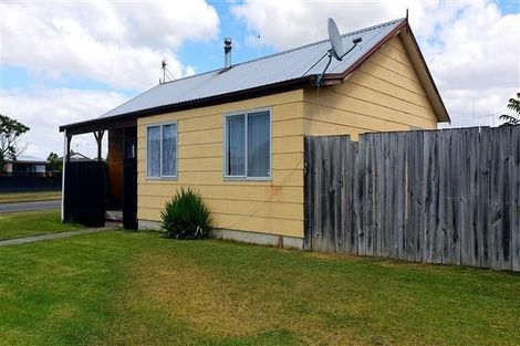 Photo of property in 1 Clement Place, Greenmeadows, Napier, 4112