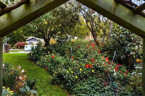 Photo of property in 12 Heuchan Lane, Wanaka, 9305