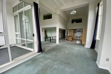 Photo of property in Stadium Garden Flats, 314/107 Thorndon Quay, Pipitea, Wellington, 6011