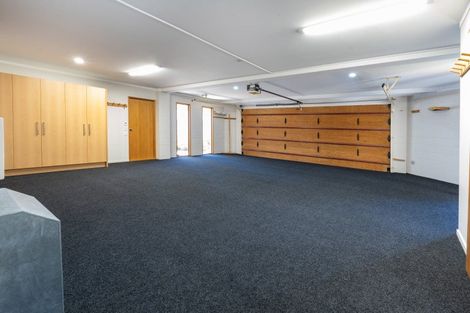 Photo of property in 2/21 Sunderlands Road, Half Moon Bay, Auckland, 2012