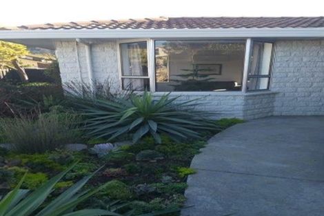 Photo of property in 2/57a Beachville Road, Redcliffs, Christchurch, 8081