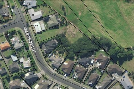 Photo of property in 5 North Crest Drive, Onerahi, Whangarei, 0110