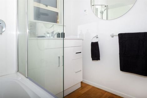 Photo of property in 10 Slacks Road, Awapuni, Palmerston North, 4412