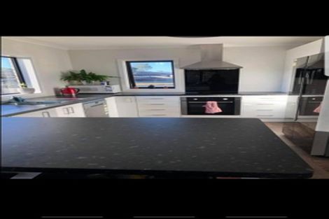 Photo of property in 9 Wescombe Grove, Feilding, 4702