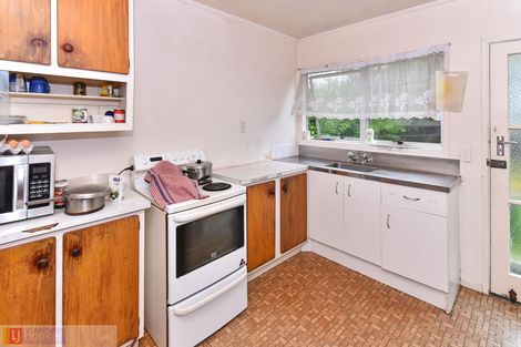 Photo of property in 336 Roscommon Road, Clendon Park, Auckland, 2103