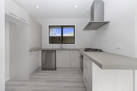 Photo of property in 2/20 Alanbrooke Place, Beerescourt, Hamilton, 3200