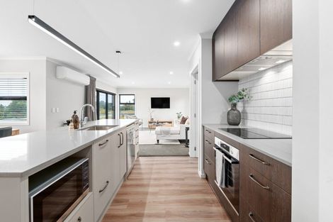 Photo of property in 11 Akakura Terrace, Peacocke, Hamilton, 3206