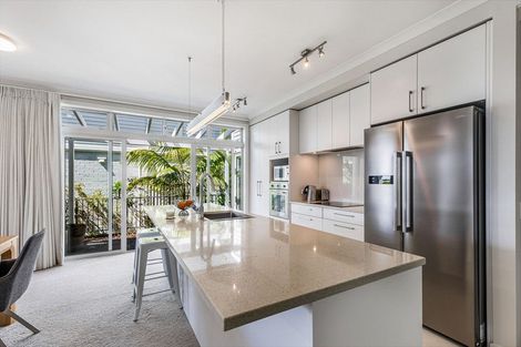 Photo of property in 16 Plantation Terrace, Orewa, 0931