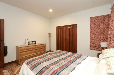 Photo of property in 118 Cashmere Avenue, Khandallah, Wellington, 6035