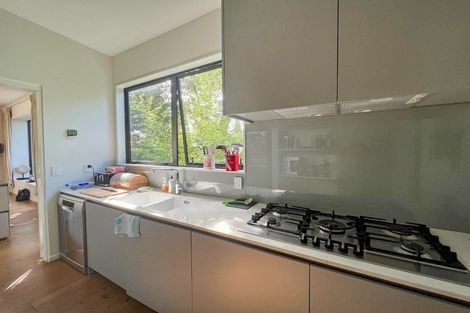 Photo of property in 9a Beacon Avenue, Campbells Bay, Auckland, 0630