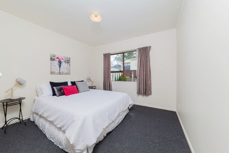 Photo of property in 2/31 Bowater Place, Manurewa, Auckland, 2102