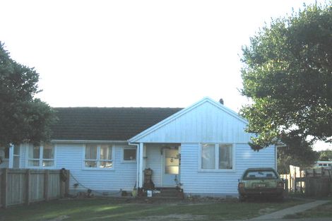 Photo of property in 46a-b Miranda Street, Cannons Creek, Porirua, 5024