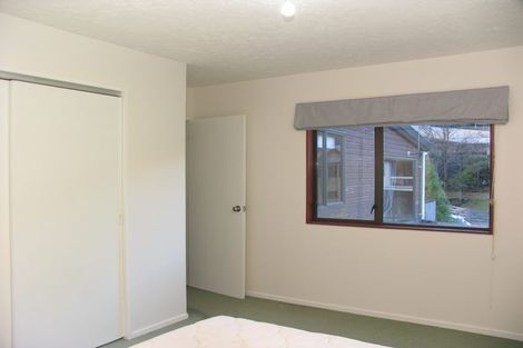 Photo of property in 17 Watts Road, Fernhill, Queenstown, 9300