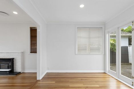 Photo of property in 18 O'halloran Road, Howick, Auckland, 2014