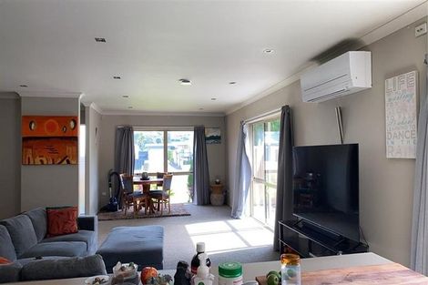 Photo of property in 84 Solomon Street, Brookfield, Tauranga, 3110