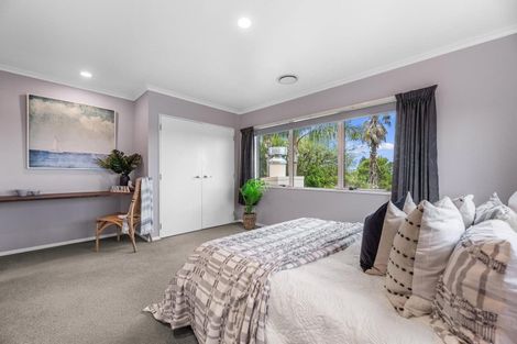 Photo of property in 11 Hinton Place, Pyes Pa, Tauranga, 3112