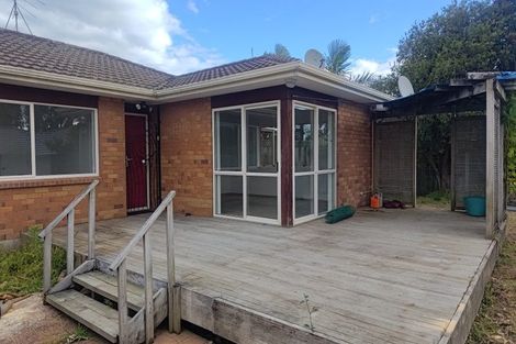 Photo of property in 8 Quartley Place, Huntington Park, Auckland, 2013