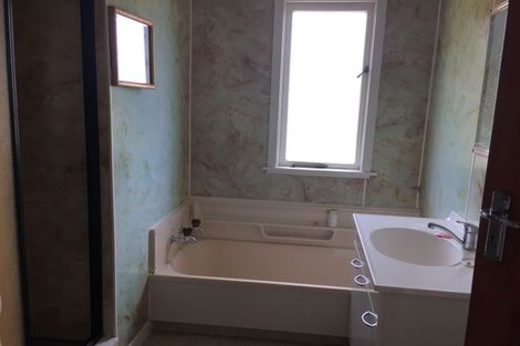 Photo of property in 71 Urquharts Bay Road, Whangarei Heads, Whangarei, 0174