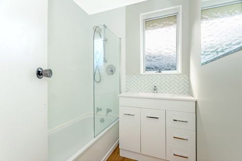 Photo of property in 15 Campbell Street, Mangapapa, Gisborne, 4010