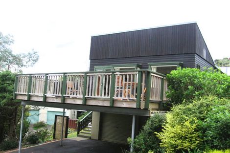 Photo of property in 8 Kamla Way, Khandallah, Wellington, 6035