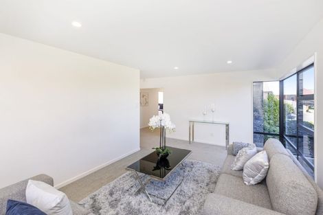 Photo of property in 1 Tangy Loch Lane, Broomfield, Christchurch, 8042