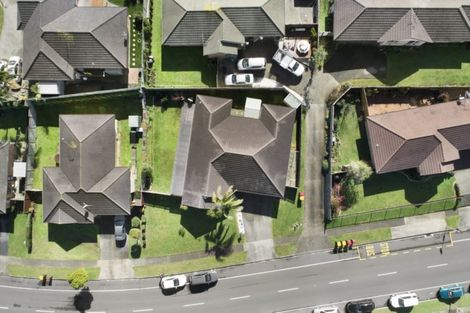 Photo of property in 17 Magic Way, Randwick Park, Auckland, 2105