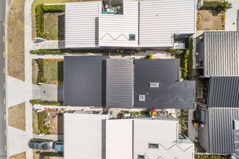 Photo of property in 21 Liberation Road, Papakura, 2110