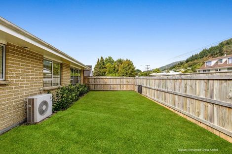 Photo of property in 131a Waikawa Road, Picton, 7220