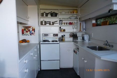 Photo of property in 32 Highbury Road, Highbury, Wellington, 6012