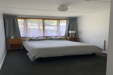 Photo of property in 48 View Road, Titahi Bay, Porirua, 5022