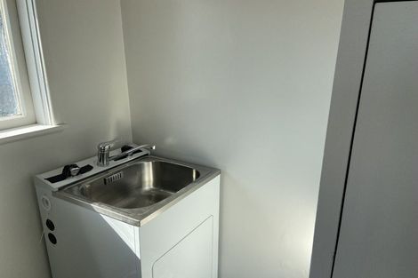 Photo of property in 31 Hillary Crescent, Maraenui, Napier, 4110