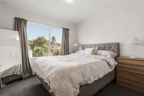 Photo of property in 40 Cumberland Crescent, Welcome Bay, Tauranga, 3112