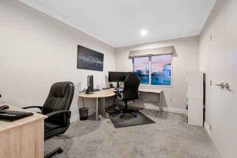 Photo of property in 9 Harvest Avenue, Orewa, 0931