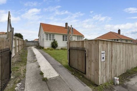Photo of property in 4 Severn Terrace, Roslyn, Palmerston North, 4414