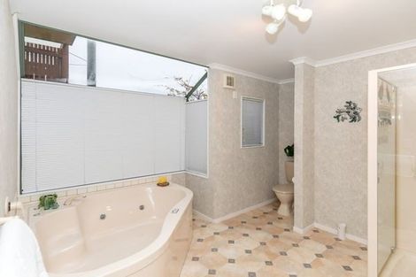 Photo of property in 26 Highgrove Drive, Grandview Heights, Hamilton, 3200