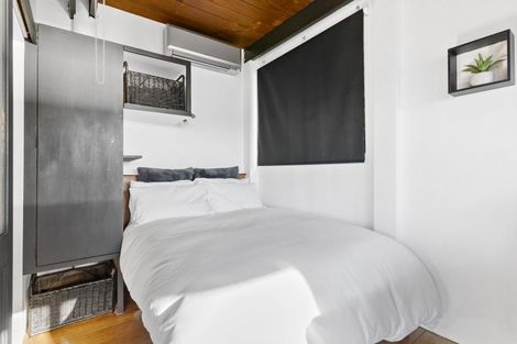 Photo of property in 11 Karaka Street, Eastbourne, Lower Hutt, 5013