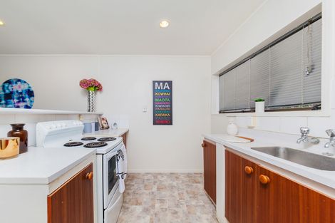 Photo of property in 2/31 Bowater Place, Manurewa, Auckland, 2102