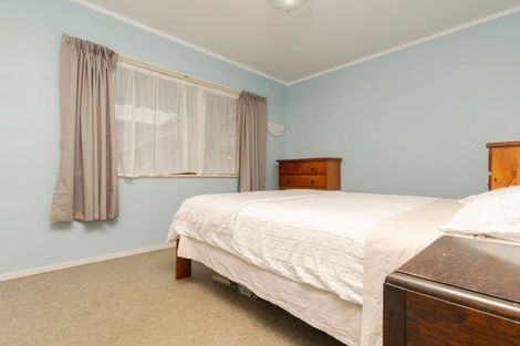 Photo of property in 68 Muir Avenue, Mangere Bridge, Auckland, 2022