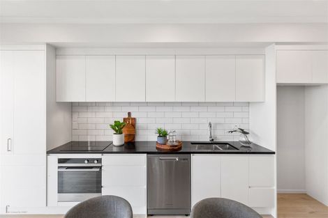 Photo of property in 9 Walter Merton Road, Hobsonville, Auckland, 0616